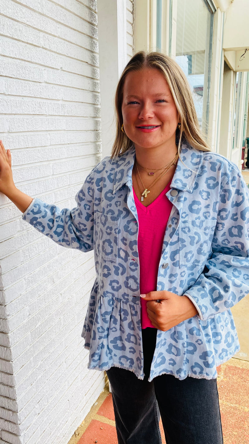 8-10172 Blue Leopard Top